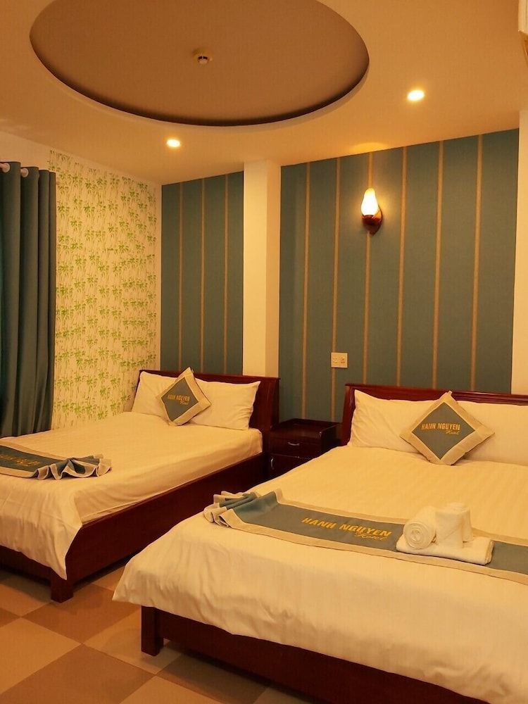 Hanh Nguyen Gems Hotel & Spa VIP Room 2