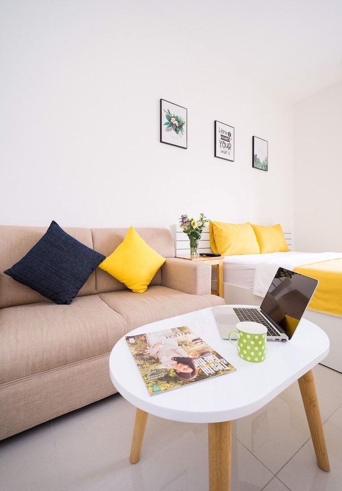 Justay Rivergate Center Deluxe Studio 3