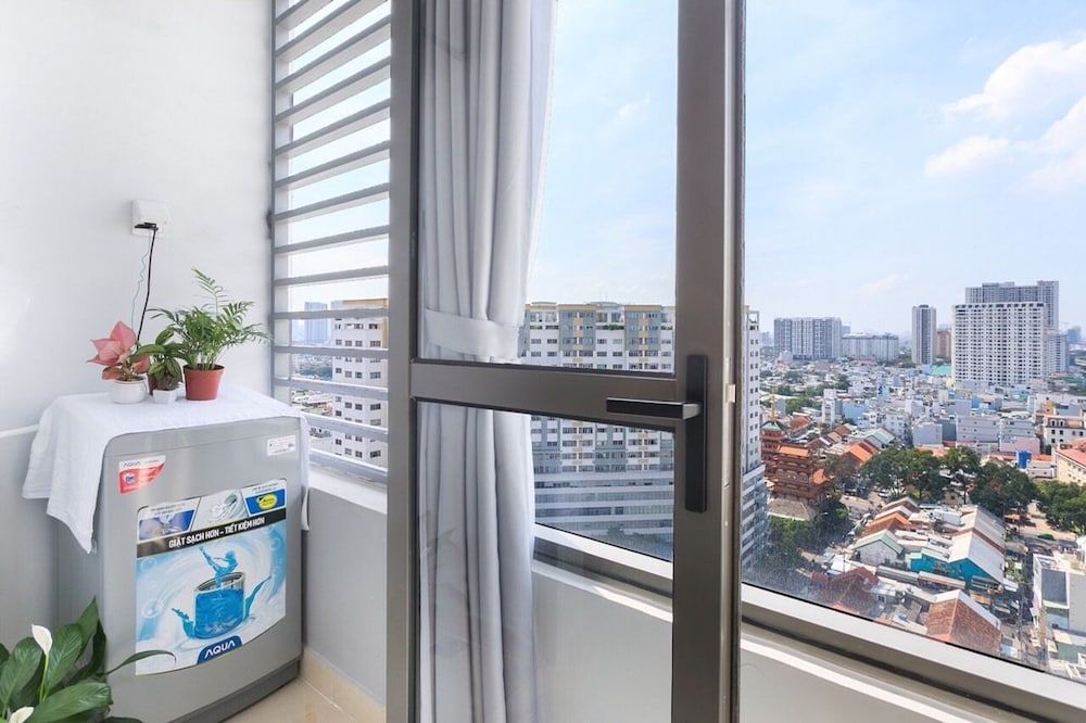 Justay Rivergate Center Deluxe Studio 5