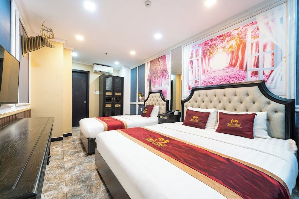 Collection O Havana Airport Hotel Superior Triple Room 4