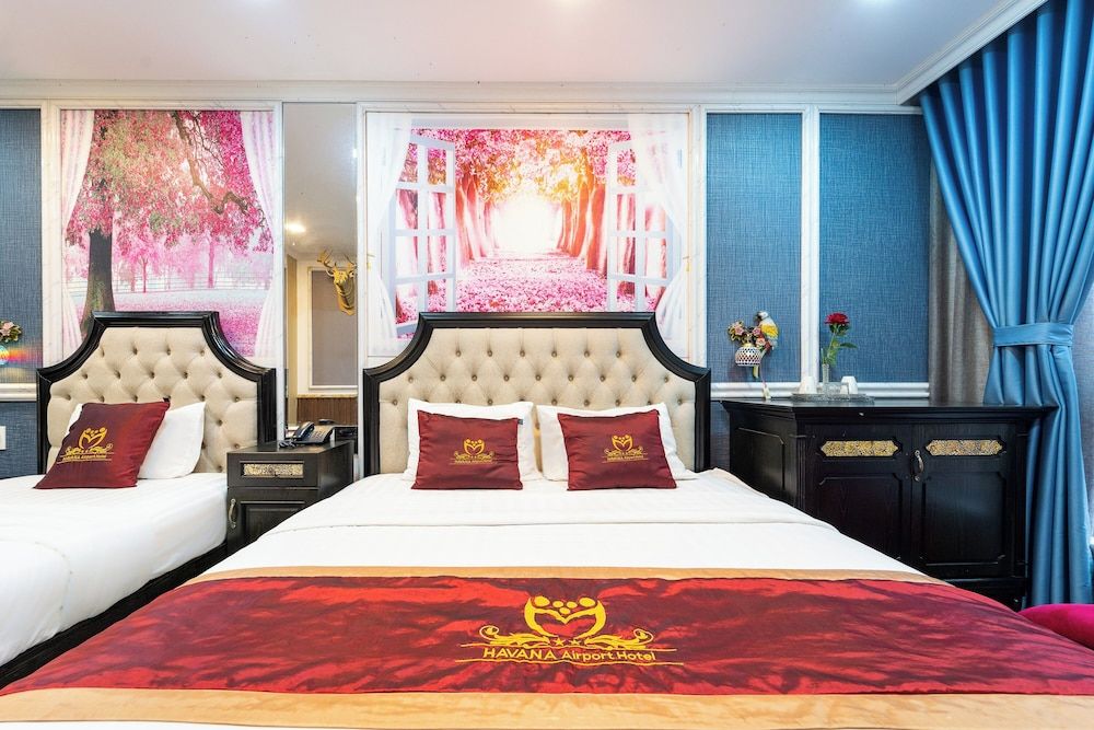 Collection O Havana Airport Hotel Superior Triple Room 5