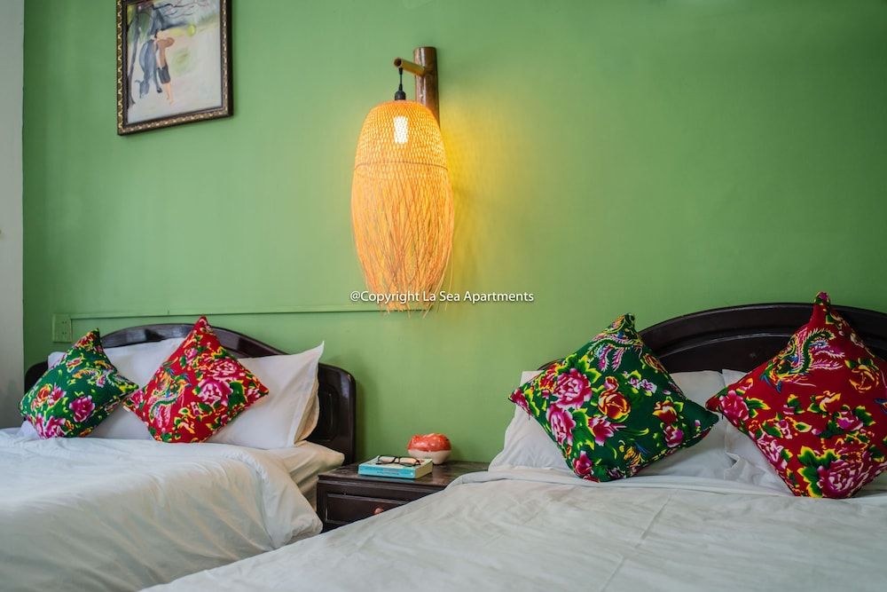 Family Quadruple Room, City View