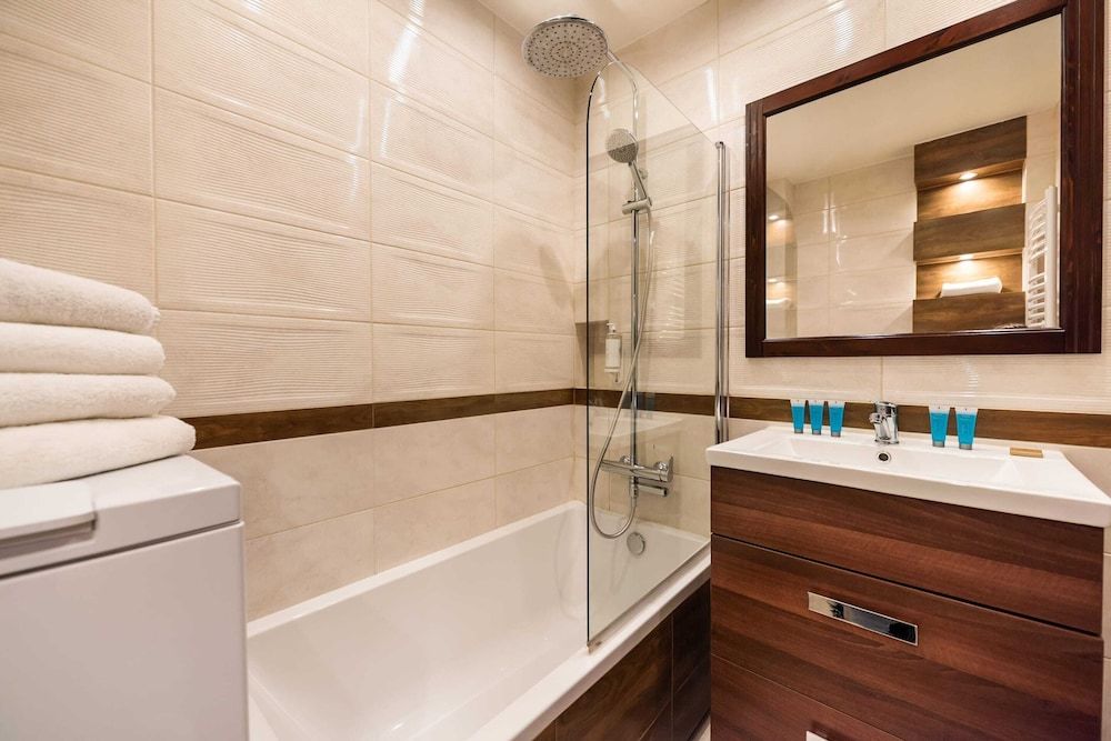 Old Town Market Place Penthouse Superior Apartment 21