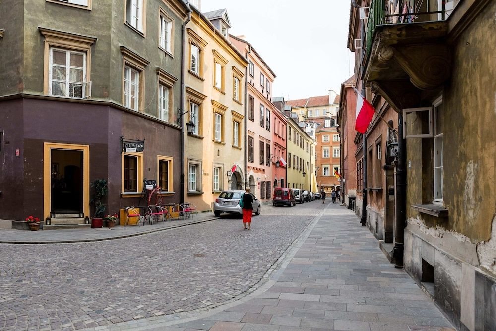 Old Town Market Place Penthouse Superior Apartment 46