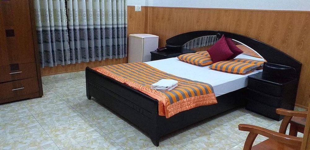 undefined Khach San Tan Phuong Vu 4