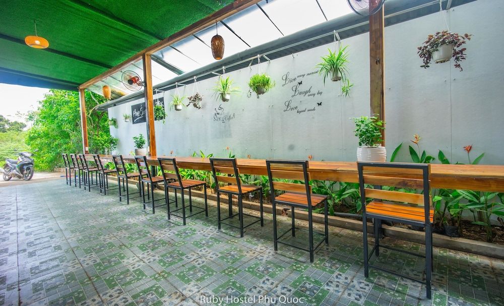 undefined Ruby Phu Quoc Hostel 2