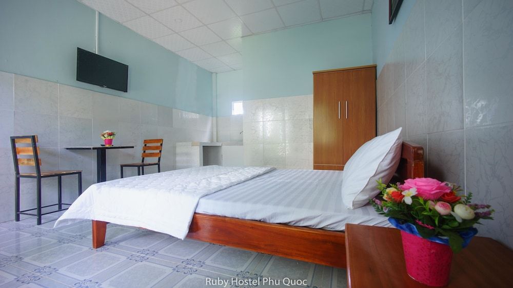 undefined Ruby Phu Quoc Hostel 7