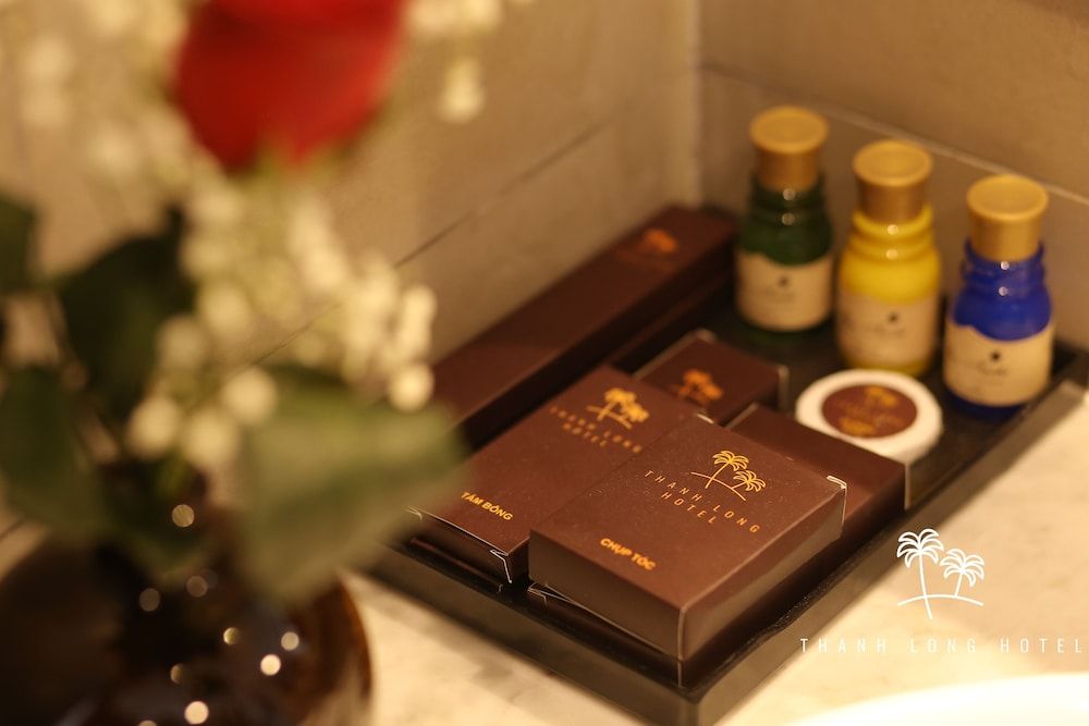 Thanh Long Hotel Standard Twin Room 7