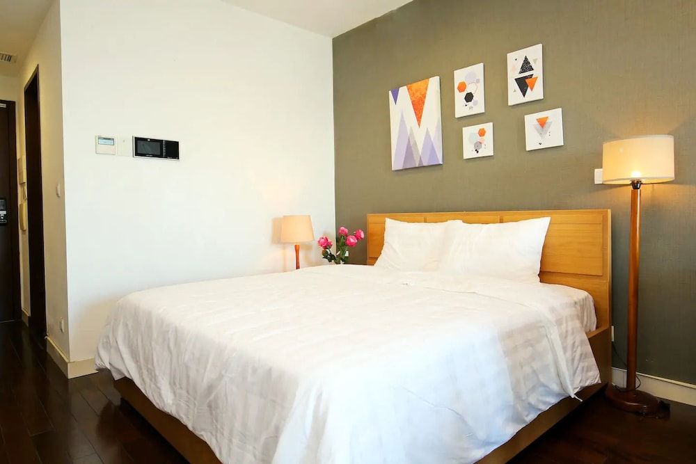 undefined Bayhomes Lancaster Serviced Apartment 6