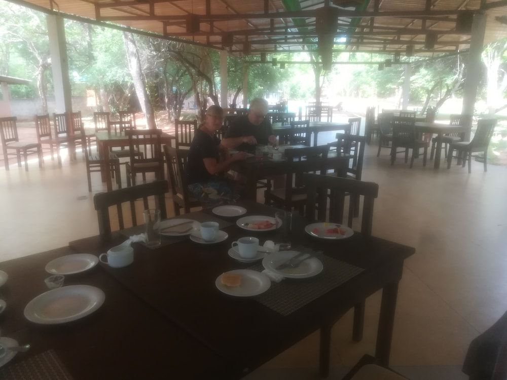 undefined Green house 4