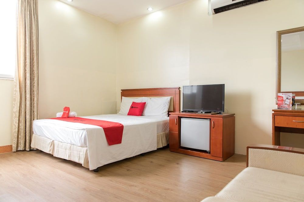 undefined RedDoorz near My Dinh Bus Station 2 6