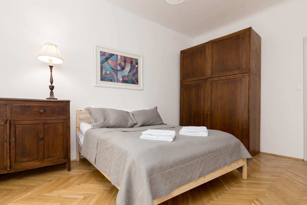 undefined Powisle 2 - Bedroom Apartment 10