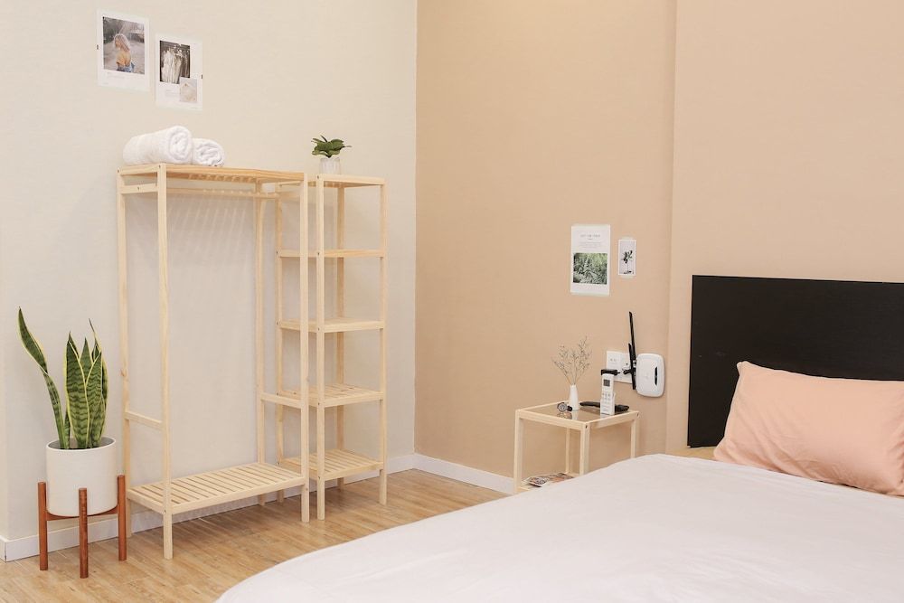 Michelle's Inn Superior Room, 1 King Bed 6