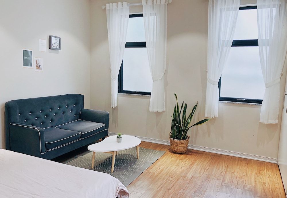 Michelle's Inn Standard Apartment 8