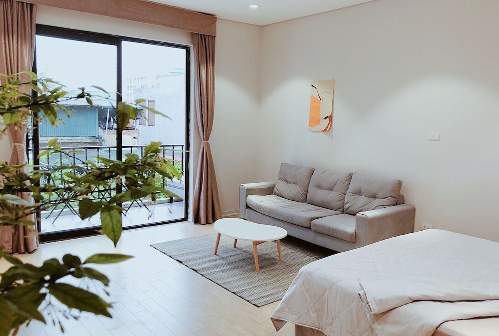 Michelle's Inn Studio, Balcony 13