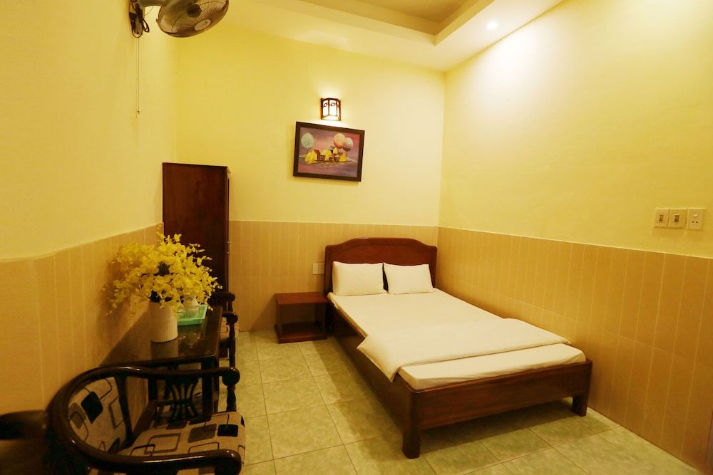 undefined Minh Quang Hotel 10