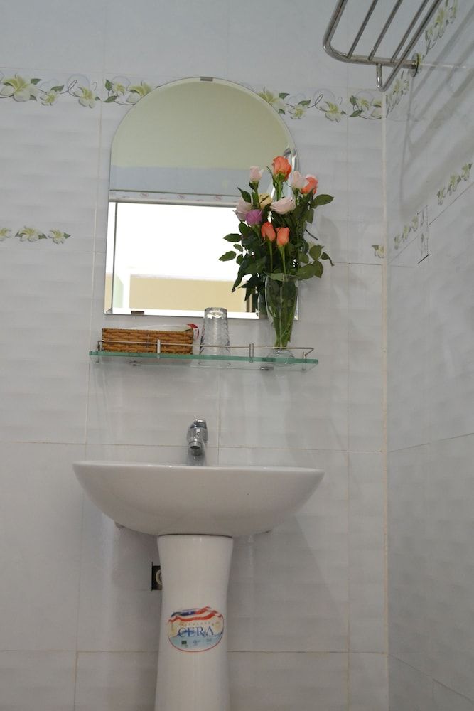 Big Home Dalat - Hostel Deluxe Double Room 11