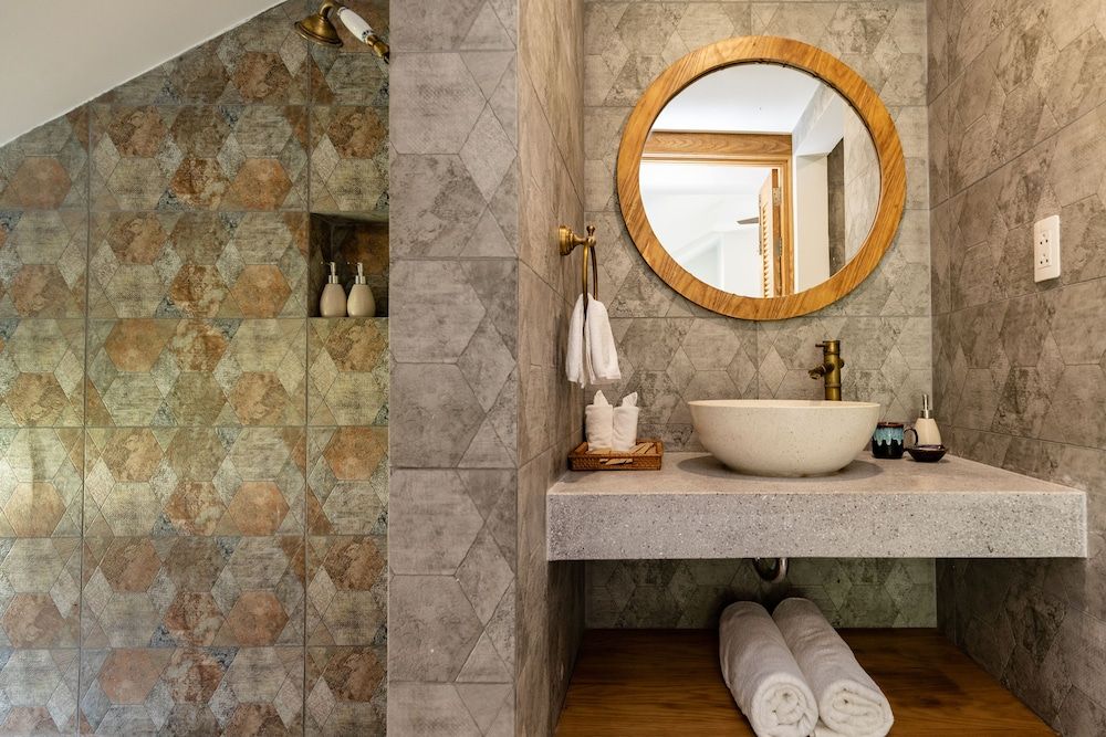 The Watermark Beachside Hotel Watermark Premier Pool View 10