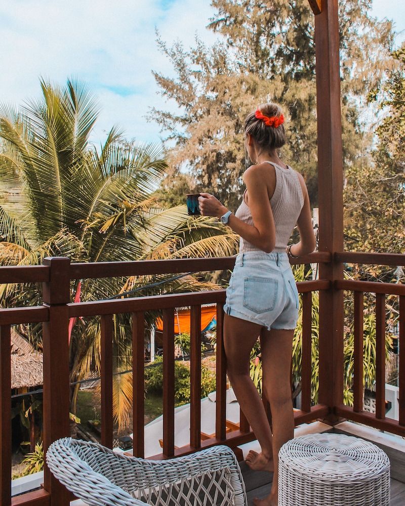 The Watermark Beachside Hotel Watermark Premier Pool View 8