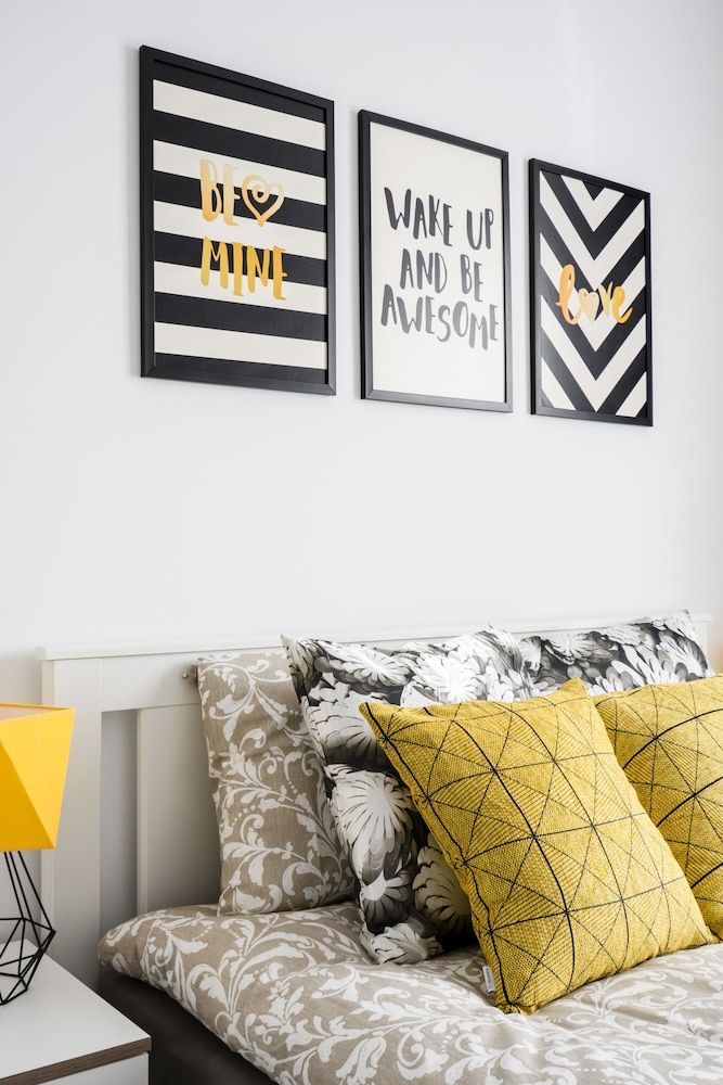 undefined M&R Apartament Airport&Business Komputerowa 6