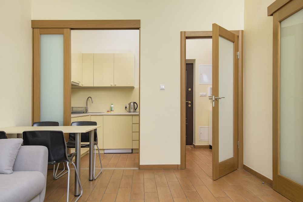 undefined Novis Apartments Krakowskie Przedmiescie 9