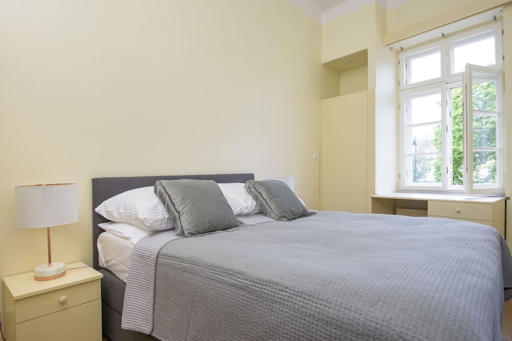 undefined Novis Apartments Krakowskie Przedmiescie 5