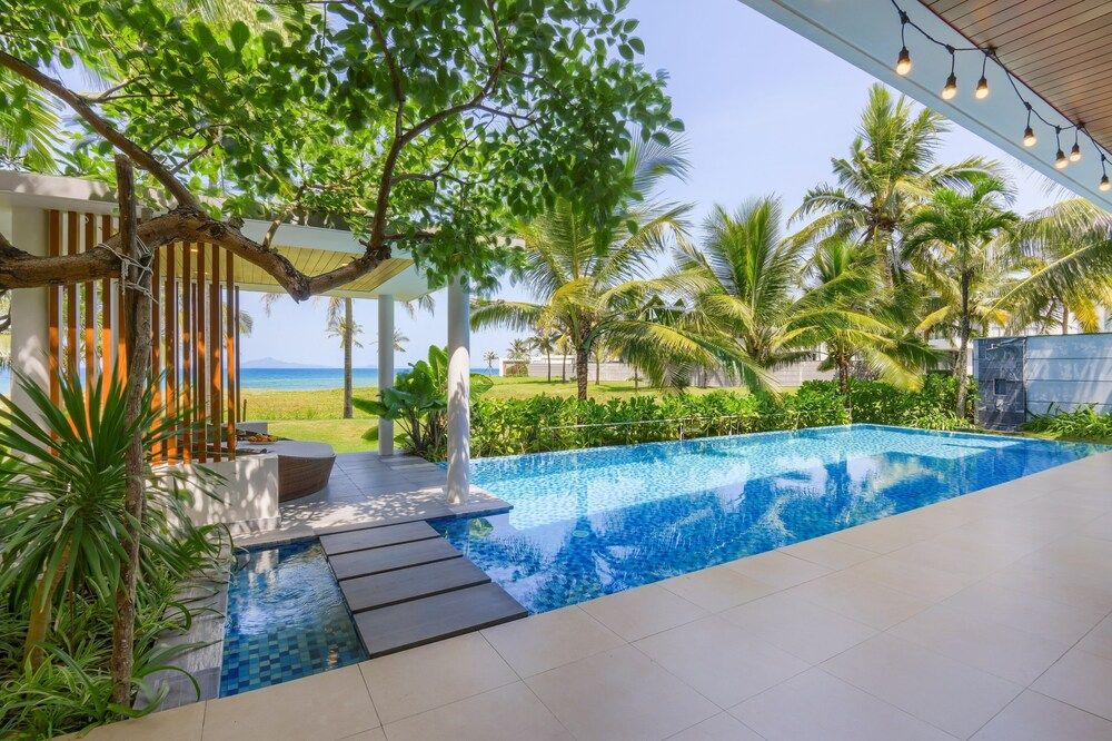 undefined The Five Villas 4