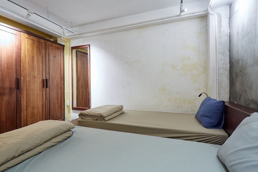 The Garden Hotel and Apartment Classic Triple Room 3