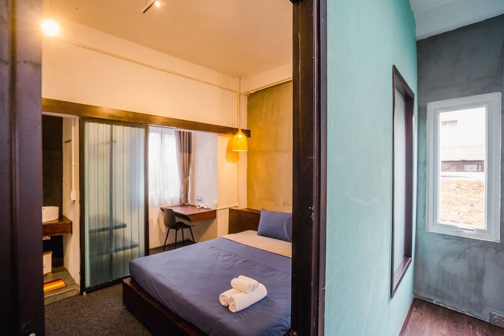 The Garden Hotel and Apartment Superior Double Room 6