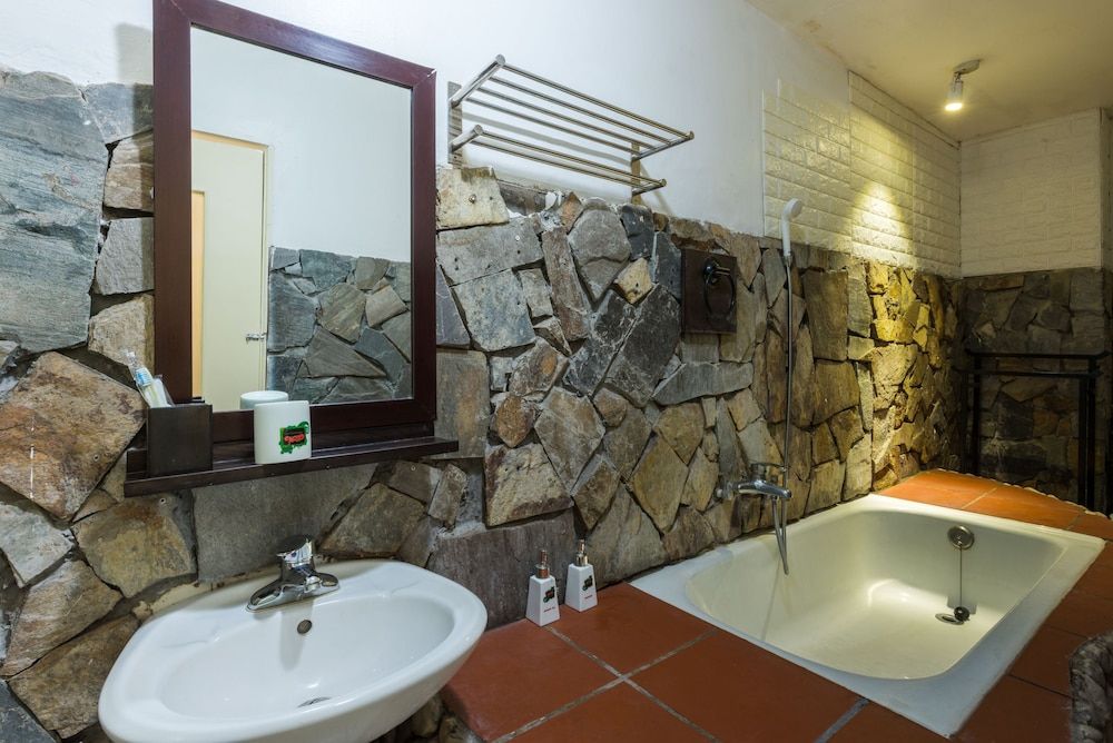 Gecko Hotel Superior Double Room 5