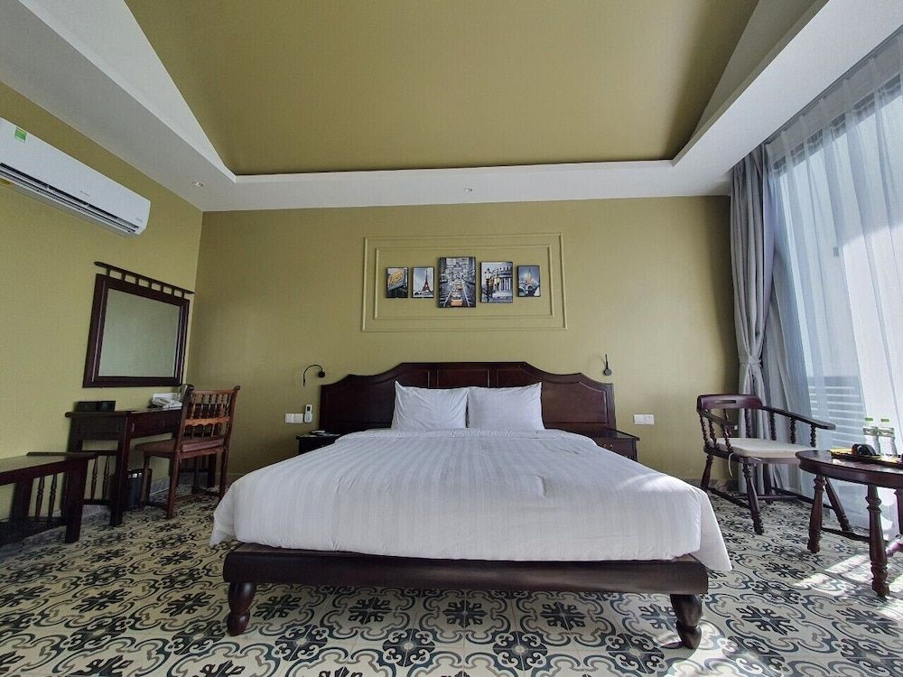 Palmy Beach Club Resort Deluxe Ocean View (Balcony) 7