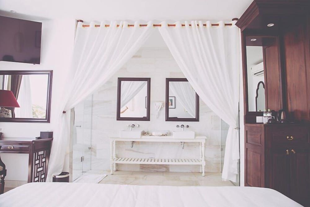 Palmy Beach Club Resort Residence Suite 6