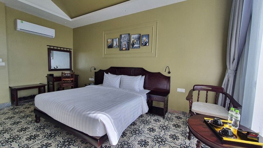 Palmy Beach Club Resort Deluxe Ocean View (Balcony) 4