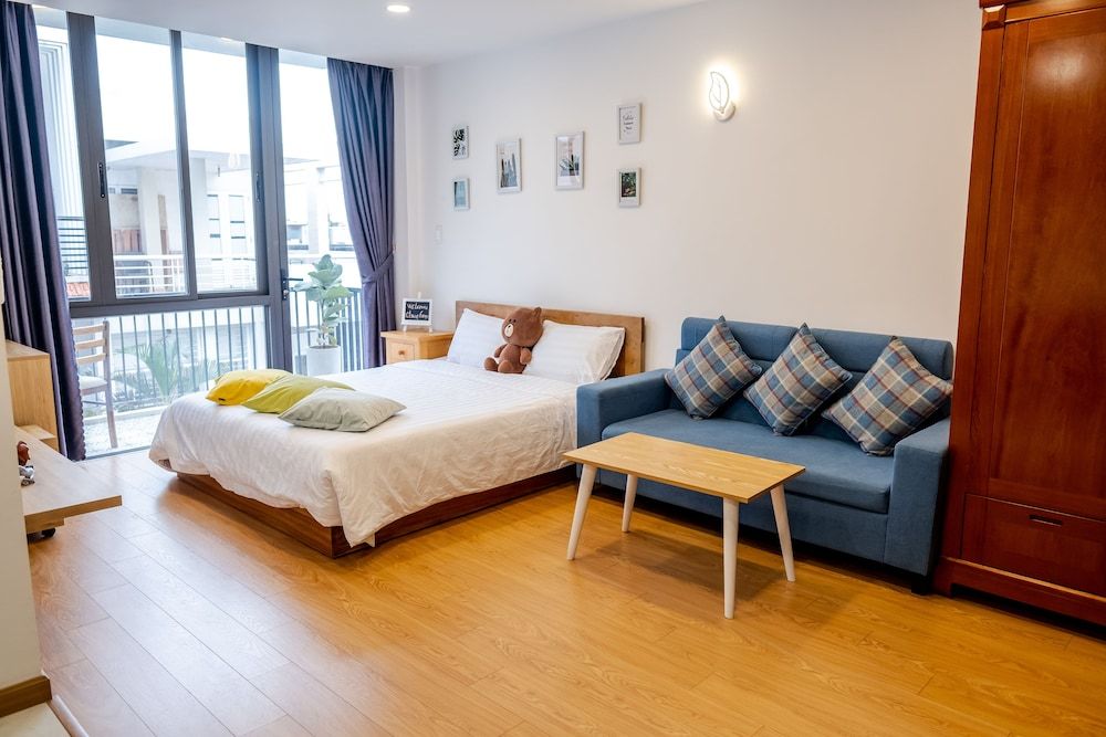 undefined Olwen Home 10