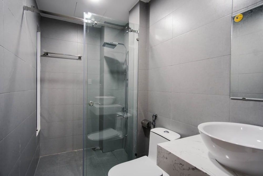 undefined Olwen Home 5