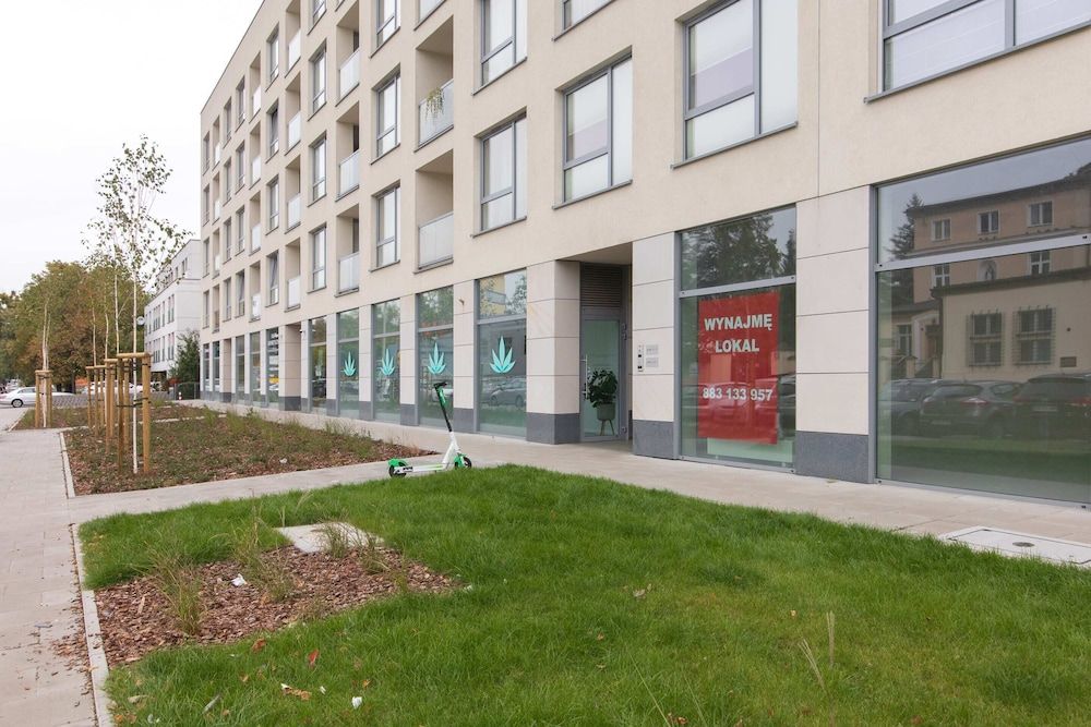 undefined Jaktorowska Bright Studio 8
