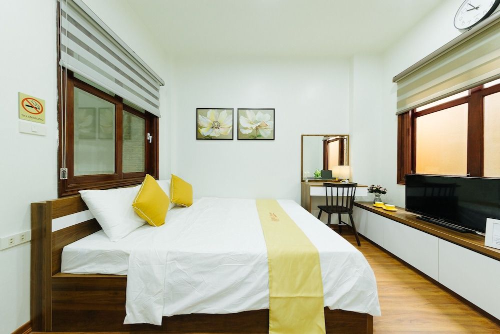 The Art - HiHome KMT Deluxe Studio Ba Dinh Deluxe Apartment 4