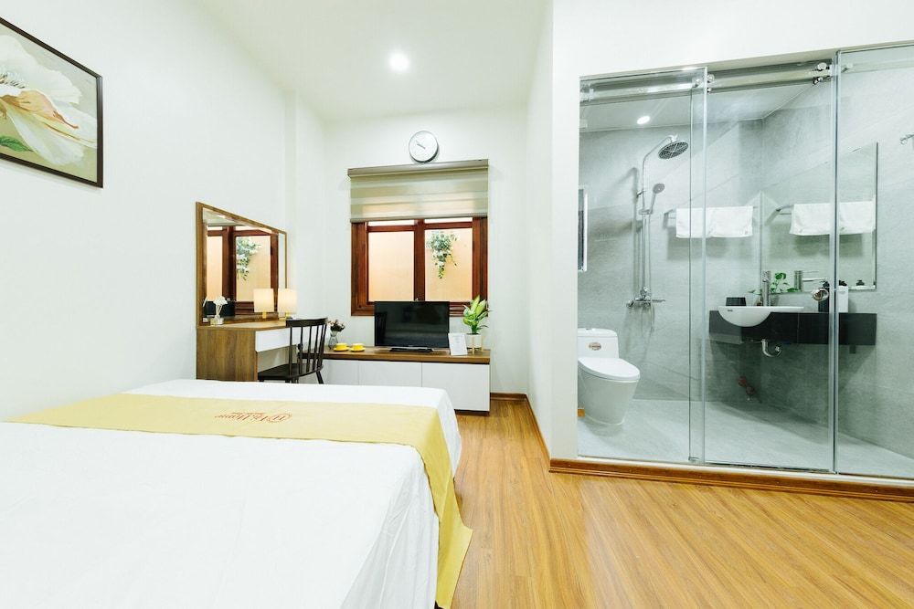 The Art - HiHome KMT Deluxe Studio Ba Dinh Deluxe Apartment 3