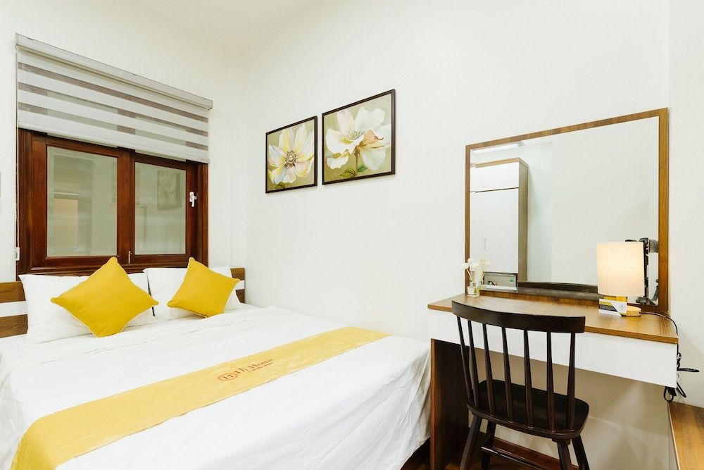 The Art - HiHome KMT Deluxe Studio Ba Dinh Deluxe Apartment 8