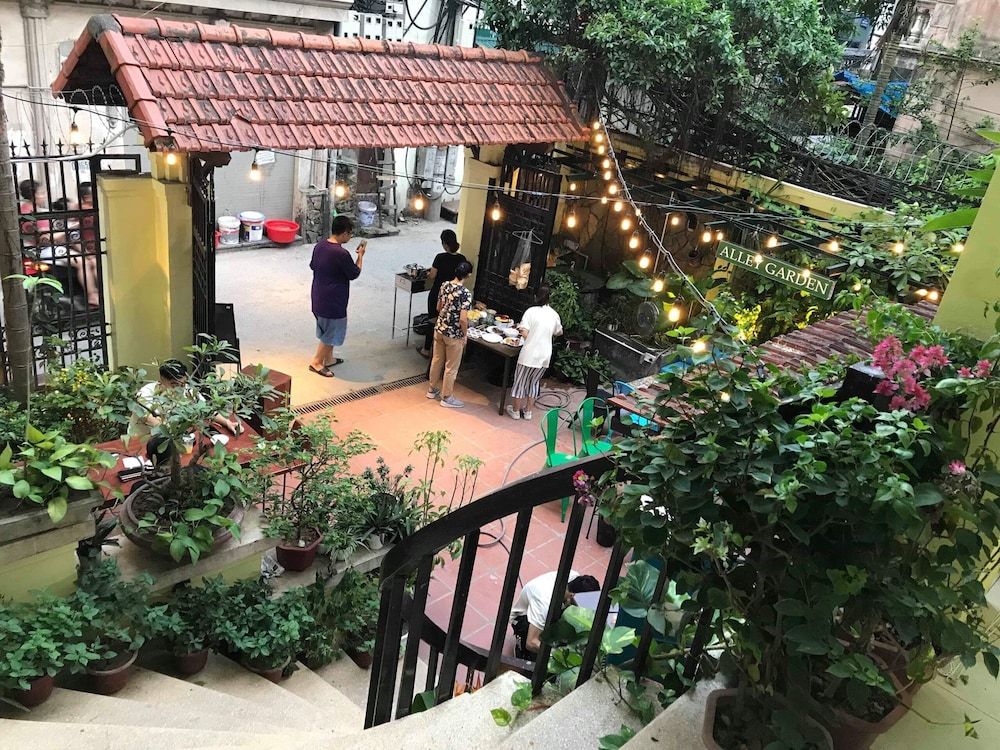 undefined Alley Garden Homestay 7