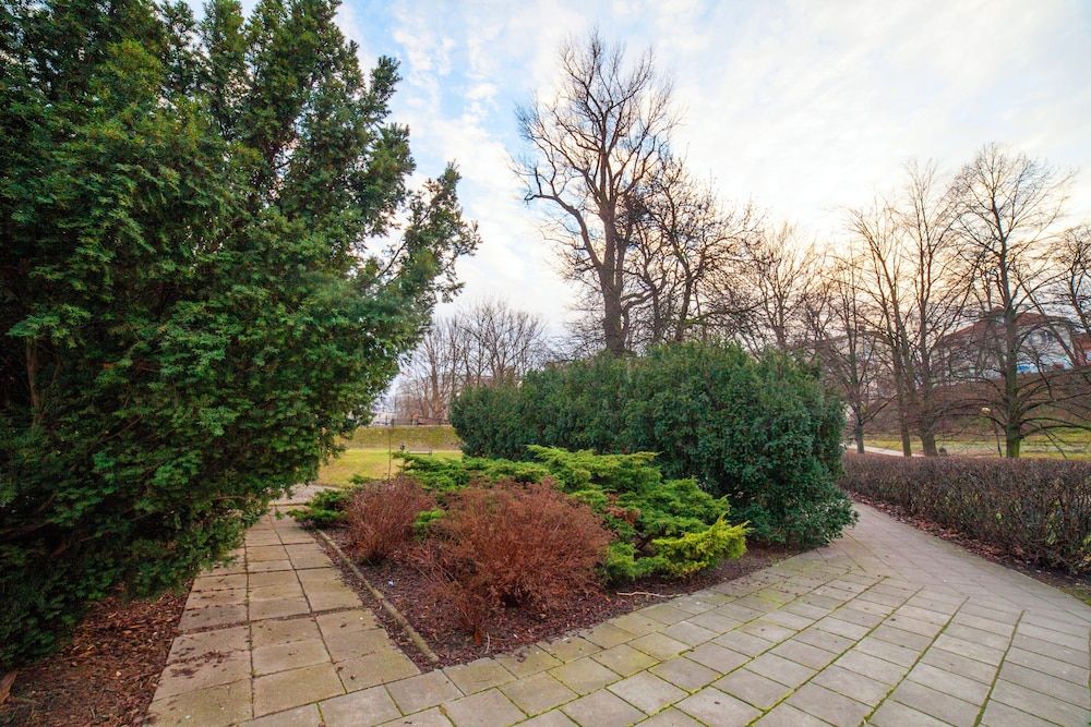 undefined Blue Happy Apartment 4