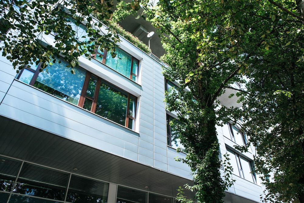 undefined Violet Triton Apartment 2