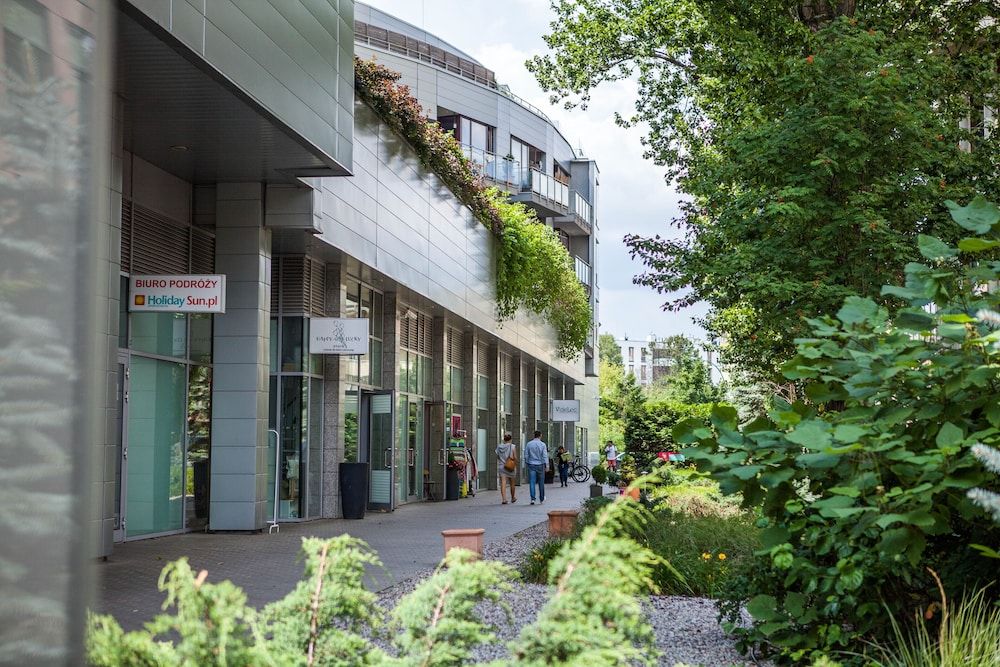 Violet Triton Apartment City Studio Suite 9