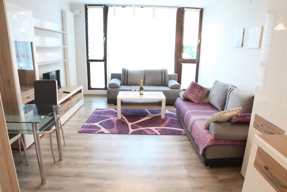 Violet Triton Apartment City Studio Suite 4