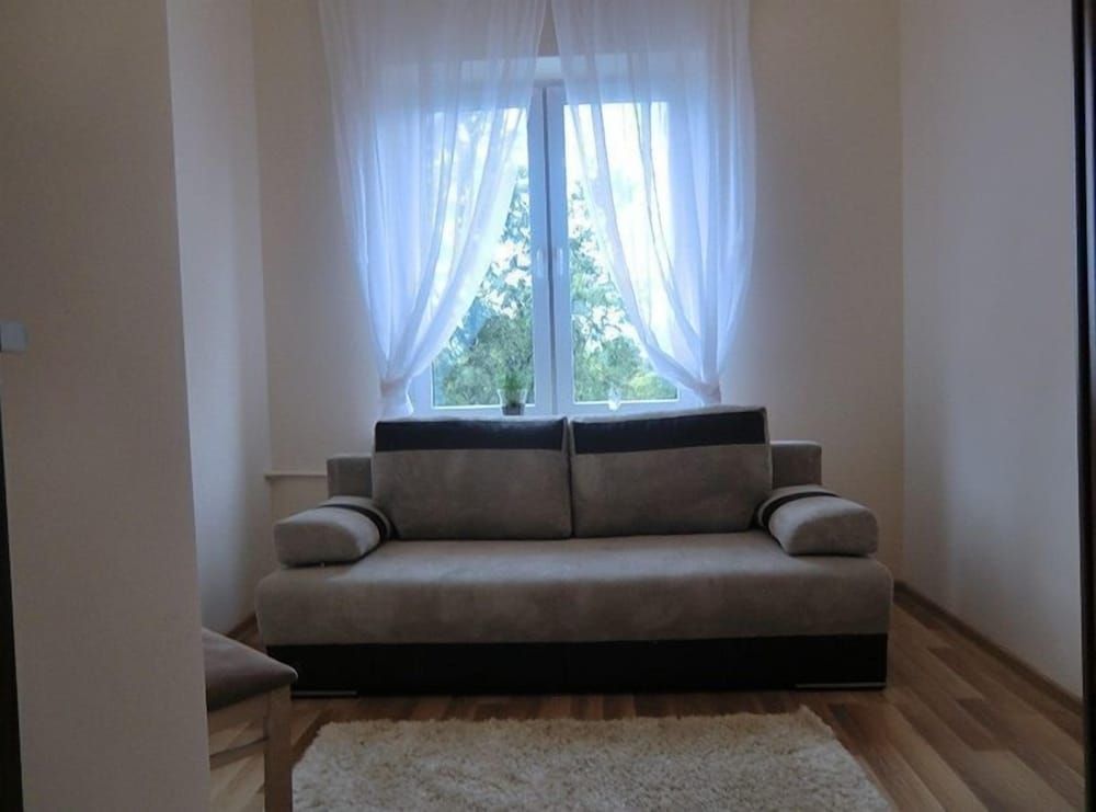 undefined Modern Apartment 8