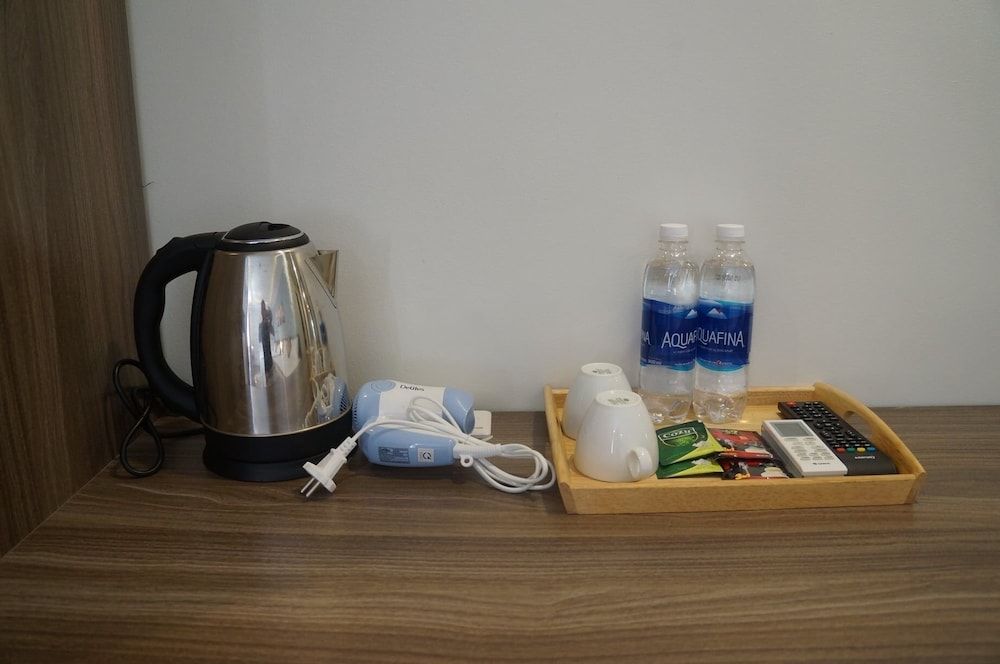 New Sky Airport Hotel Deluxe Double Room 7