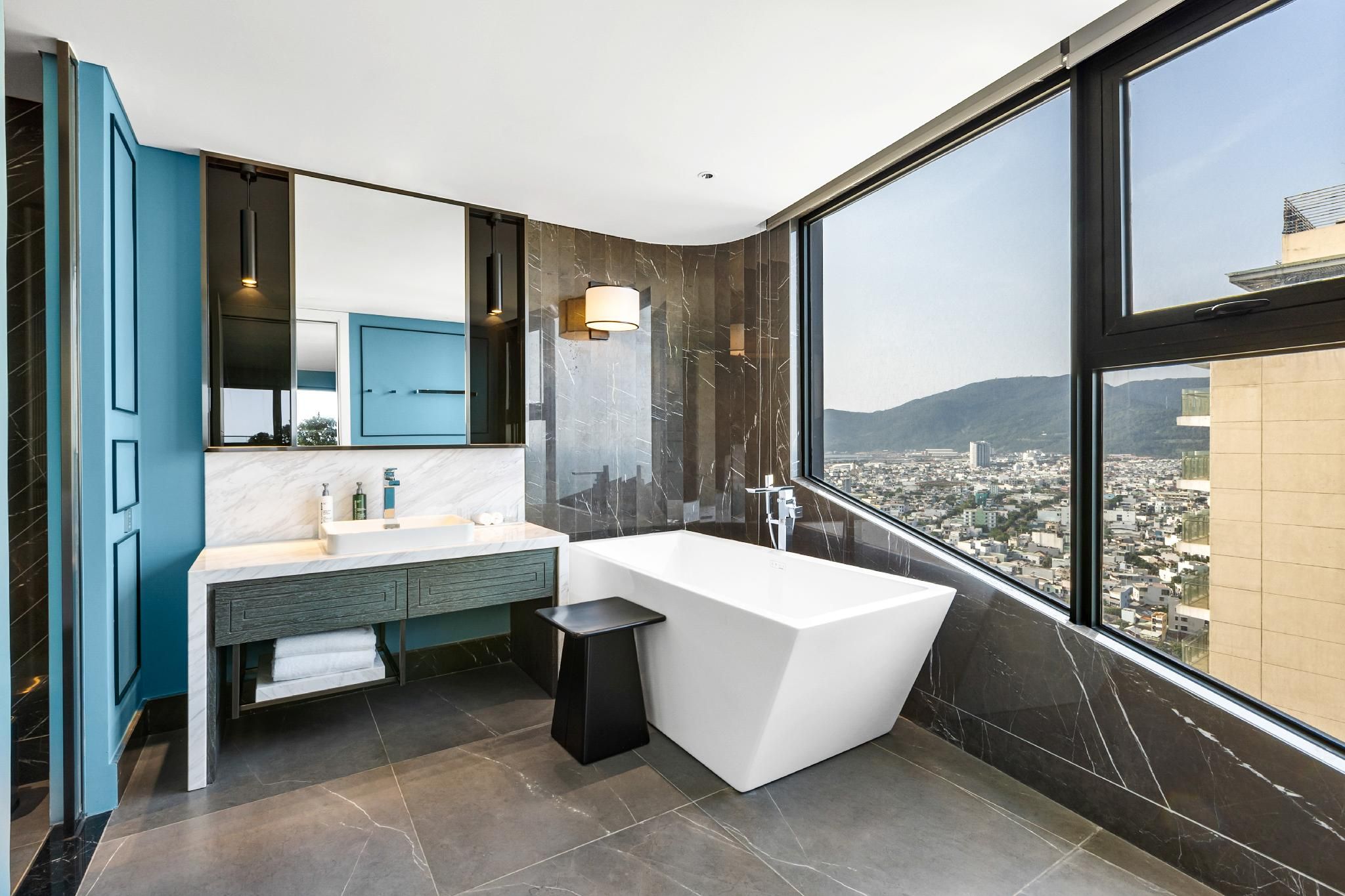 undefined Hilton Garden Inn Da Nang 6