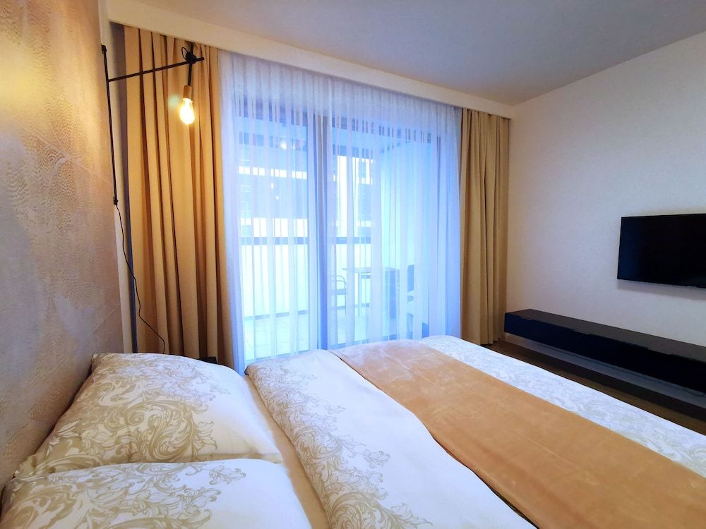 undefined Come&Stay apartments Wola 6