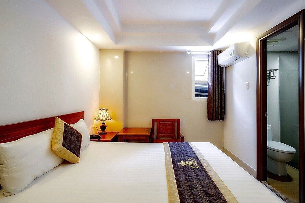 undefined Dubai Hotel 4