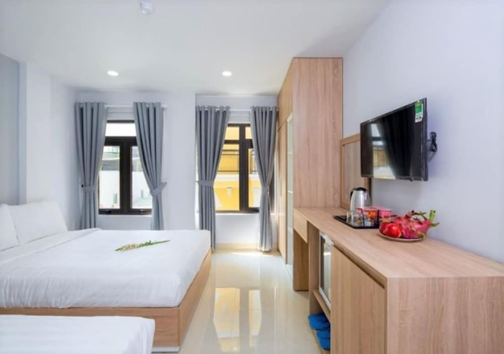 Luna House Danang Family Quadruple Room